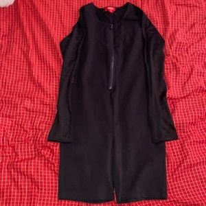 Long sleeve Black guess romper Mesh Like sleeves Halfway zipper